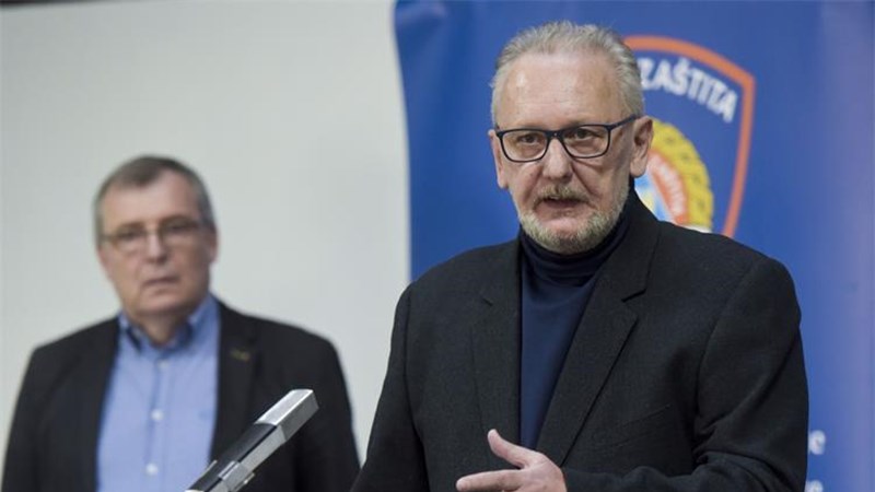 Stožer: 22 novih slučajeva koronavirusa, obvezno nošenje maski u javnom prijevozu